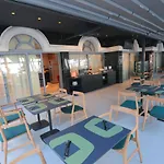 ホテル ミレニイ 4*