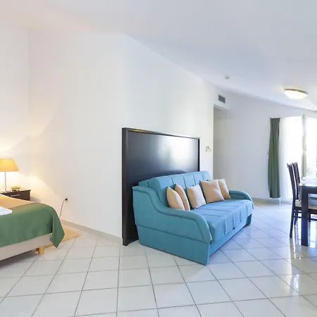 Milenij Szálloda 4*