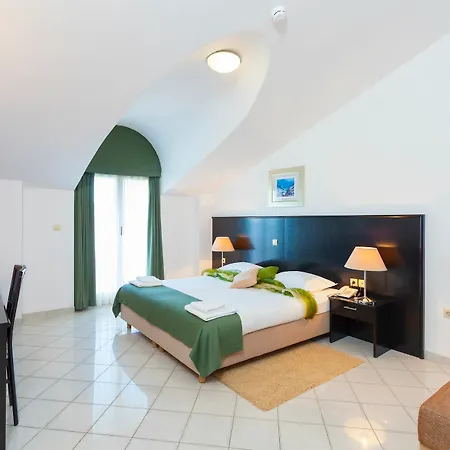 Milenij Hotel Makarska