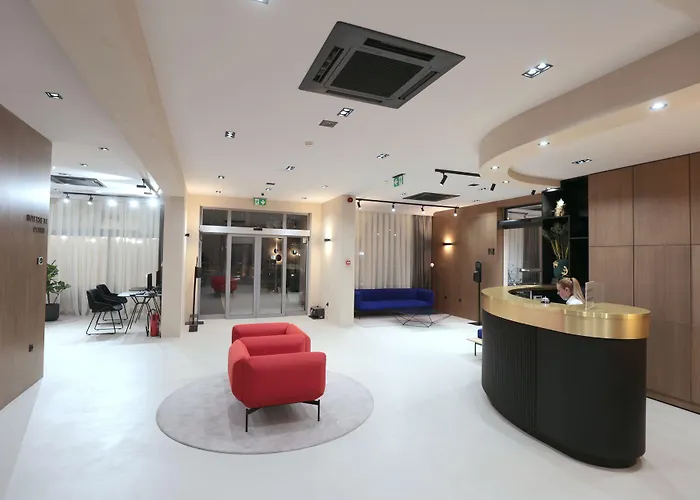 ホテル ミレニイ マカルスカ